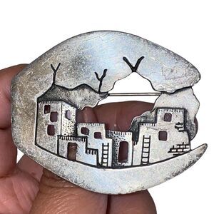 Vintage 1988 JJ 3D Building Pewter Silver Tone Pueblo Adobe Scene Pin Brooch